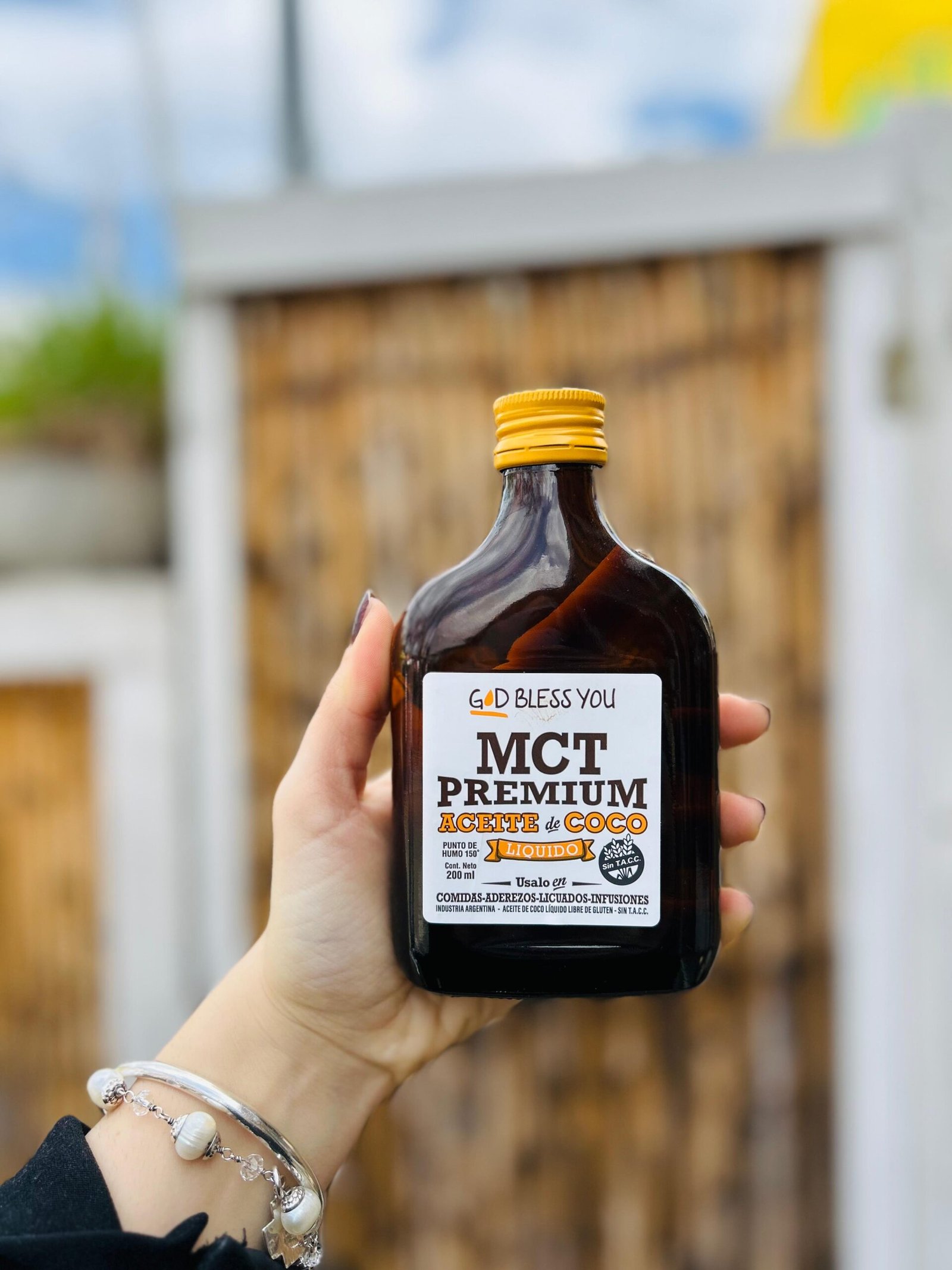 ACEITE DE COCO MCT PREMIUM GOD BLESS YOU PETACA 200 ML