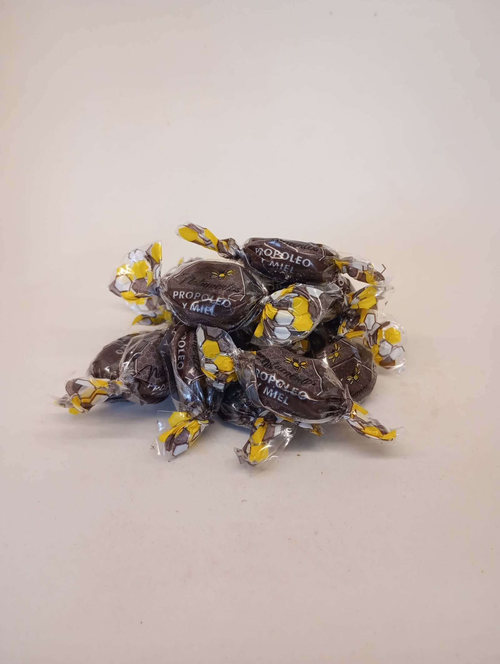 CARAMELO PROPOLEO Y MIEL NATUMENTO