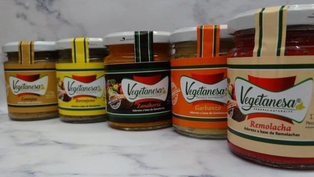 ADEREZO VEGETANESA A BASE DE BERENJENAS
